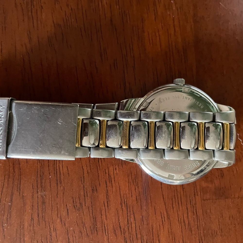 Men’s Watch - Picture 3 of 3